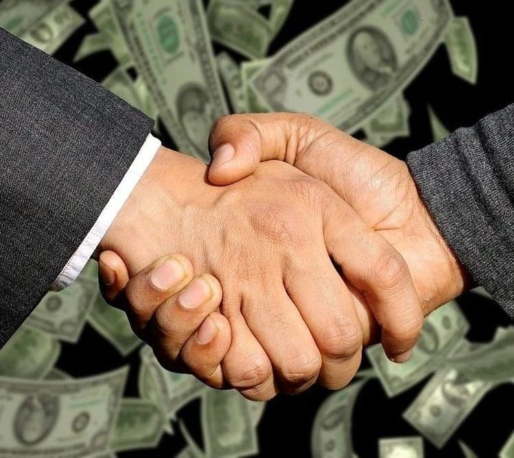 Emprendedores buscan mercados fuera de sus países - Menciones